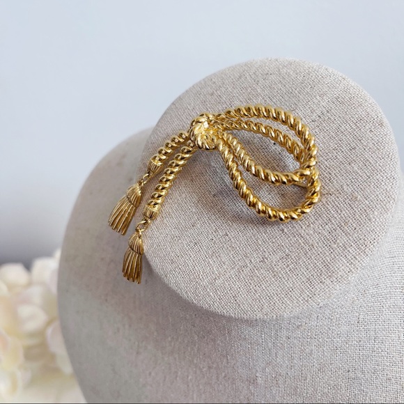 Vintage Gold Tone Twisted Rope Bow Dangling Tassel Statement Brooch - Picture 3 of 10